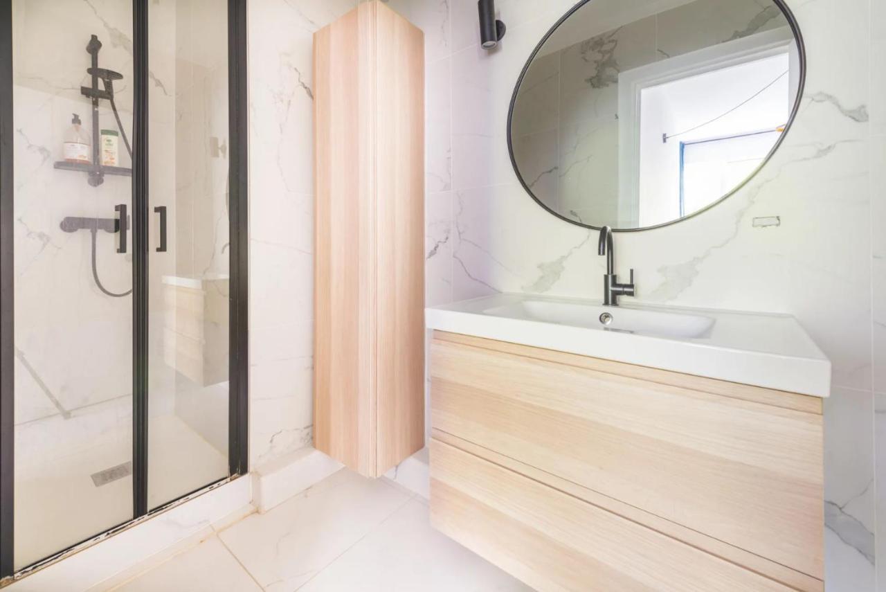 Appartement 2 pièces 4 couchages tout confort Neuilly-sur-Seine Esterno foto